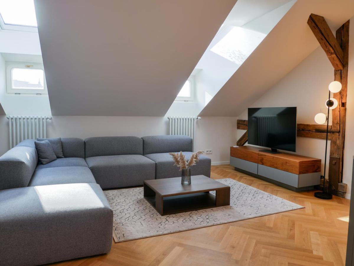 Laurinska 1 Apartments Bratislava Buitenkant foto