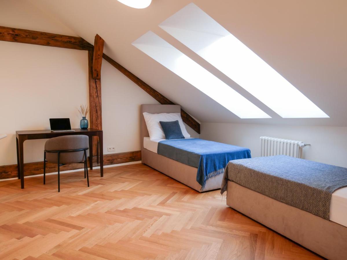 Laurinska 1 Apartments Bratislava Buitenkant foto