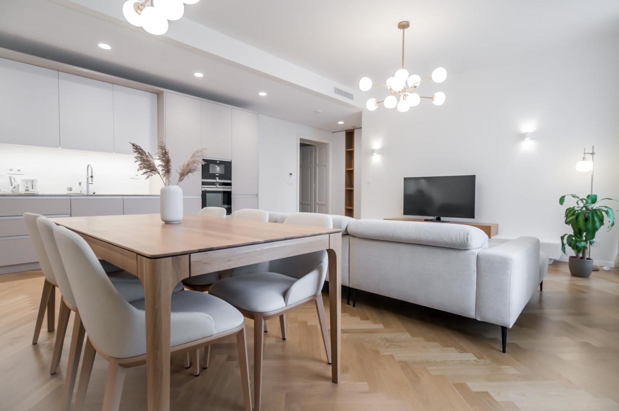Laurinska 1 Apartments Bratislava Buitenkant foto