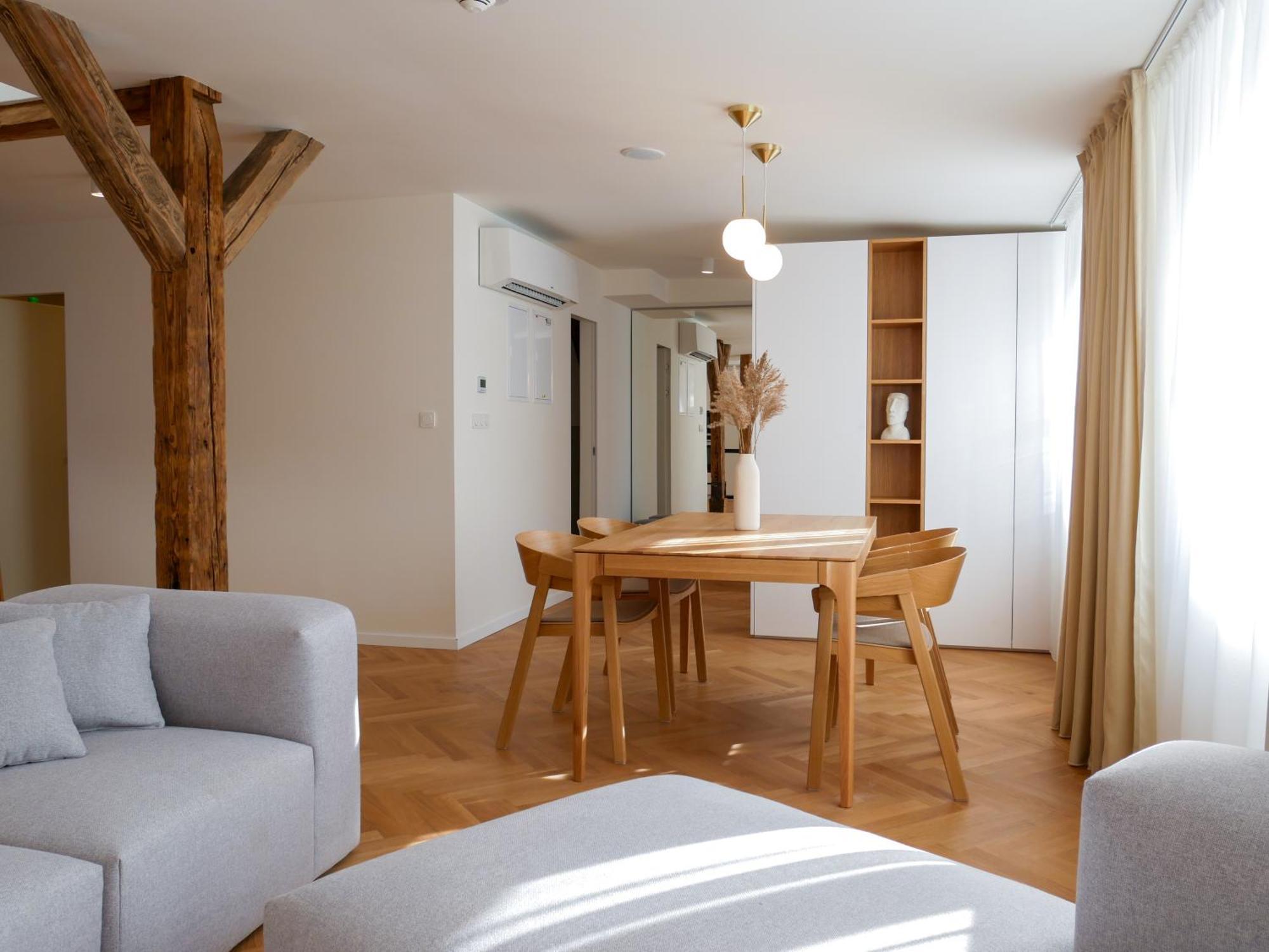 Laurinska 1 Apartments Bratislava Buitenkant foto